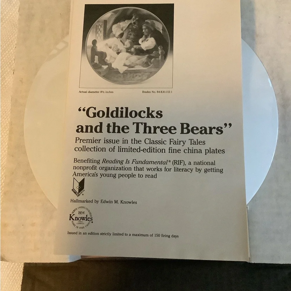 Goldilocks & 3 bears COA & Decorative Plate